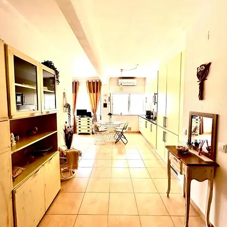 T1 Na 1 Linha Da Da Rocha Apartment *